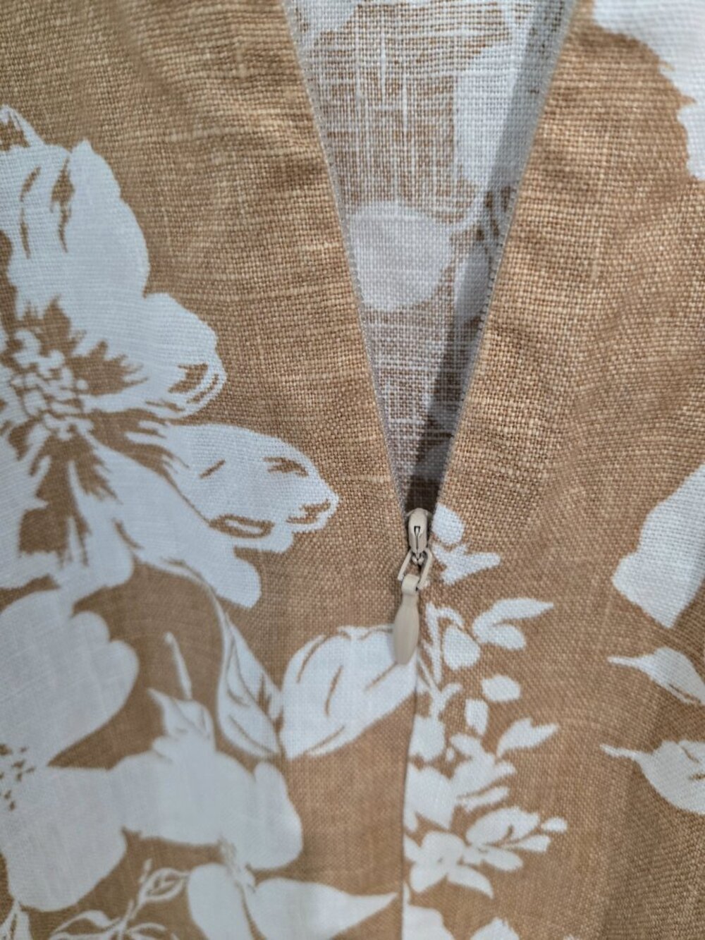 Reformation Frankie Linen Midi Dress size 6 Dune Floral Beige - Picture 10 of 17